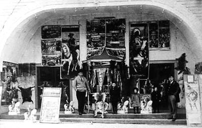 Pastime Theatre - Old Pic (newer photo)